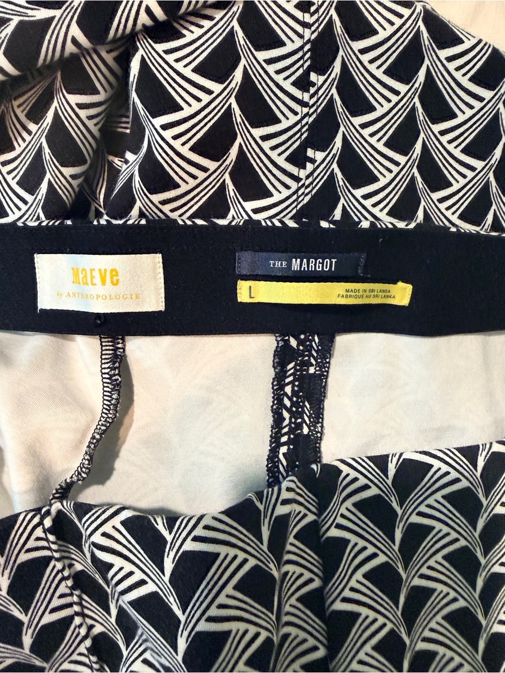Maeve by Anthropologie Margot Kick Flare Crop Pants Size L Black/White - Picture 3 of 4
